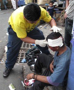中心部で負傷した患者 Comandos de Salvamento