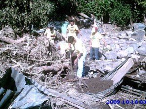 Rescate de Victimas:Tormenta Ida El Salvador