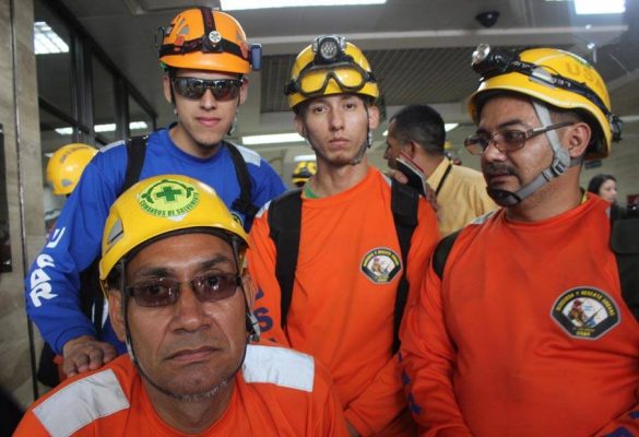 Elder Lovos, David Hernandez, David Flores y Ricardo Leiva. Todos expertos en rescate urbana,