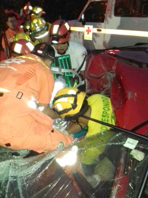THREE INJURED IN TRAFFIC ACCIDENT